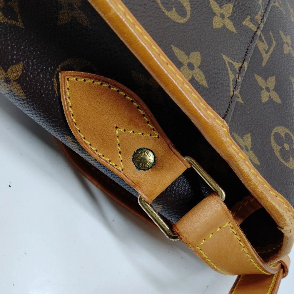Authentic Louis Vuitton Gibeciere GM Brown Monogram Shoulder Bag mn754-011026 - Picture 9 of 16